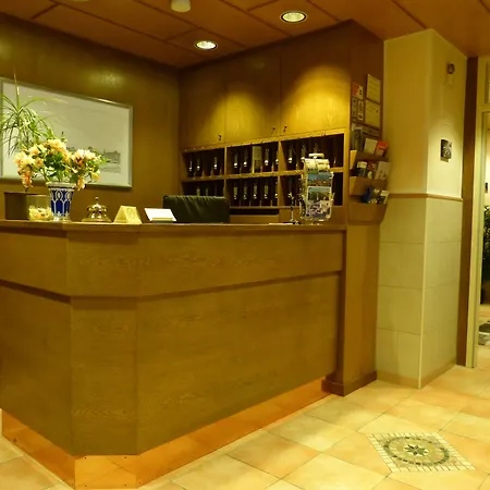 Wurms Hotel Dusseldorf