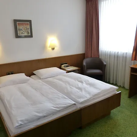 Hotel Wurms 3*