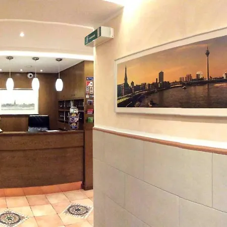 Hotel Wurms Dusseldorf