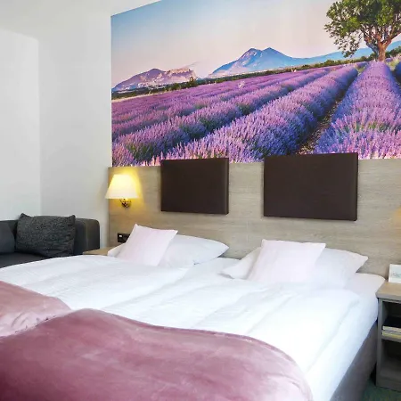 Wurms Dusseldorf