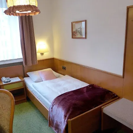 Hotel Wurms Dusseldorf