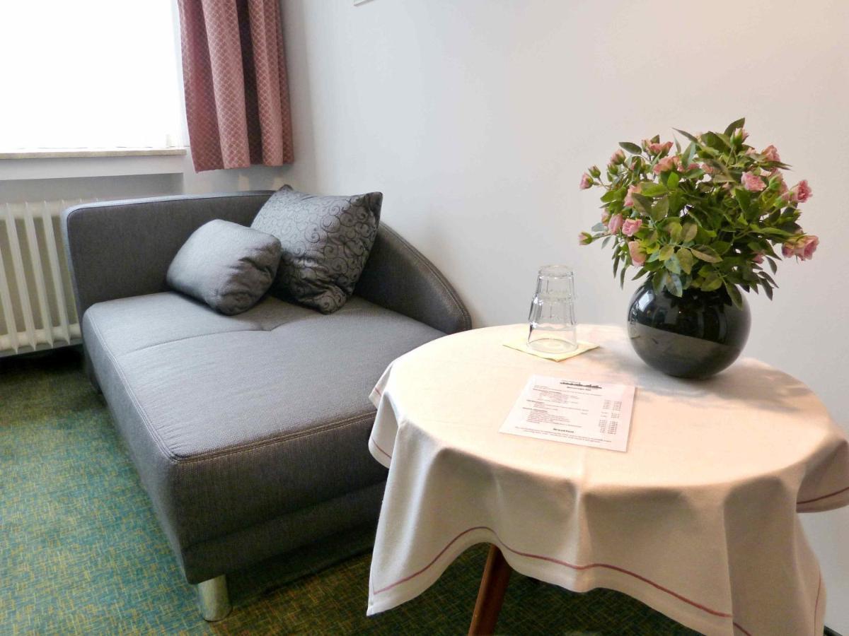 Wurms 3* Düsseldorf