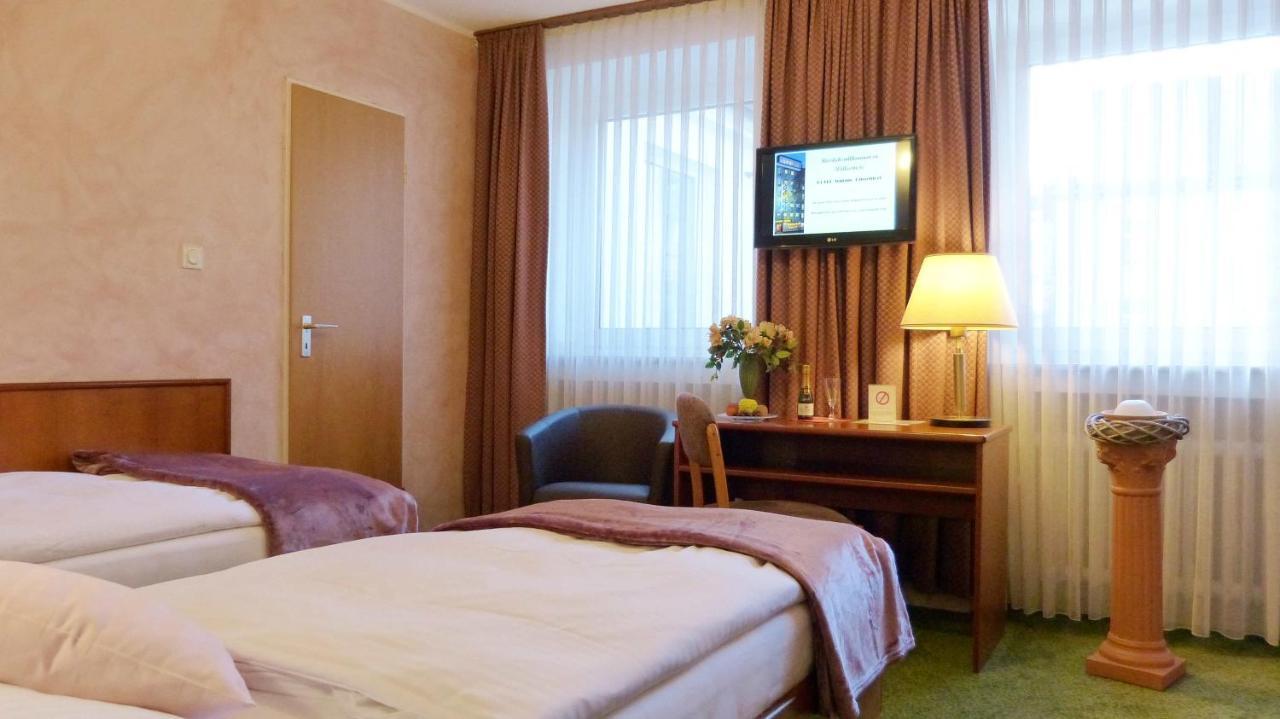 Wurms 3* Düsseldorf